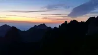 黄山狮子峰清凉台日出前