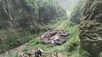 武隆天生三桥，亲测有坑，但不深