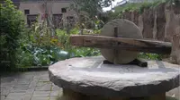 参观洛川会议旧址