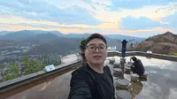 在攀枝花逛逛东华山看看日落，山顶的风，影响了我玩游戏的操作！