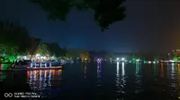 桂林杉湖日月塔夜景