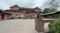 夜爬峨眉山-到息心所了