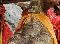 一路行一路拍：湖北武当山黄龙洞。