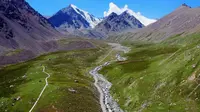 甘肃肃南巴尔斯圣山
