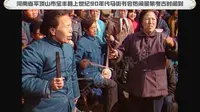 喝着胡辣汤吃着馍来听书！河南省平顶山市宝丰县上世纪90年代马街书会热闹景象考古时间到