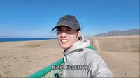 在围栏外看看赛里木湖算白活了吗