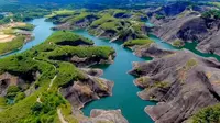 这里是湖南郴州高椅岭，世外秘境，绝美丹霞地貌，一个被“上帝遗忘的地方