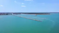 如果你准备来防城港玩，一定要来企沙灯塔海堤，因为这里拍视频和拍照都很好看