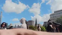 用第一人称视角记录乍浦路桥街拍