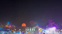 徐州云龙湖景区，风景旖旎，晚上观看彭城风华演出，感受苏东坡与徐州的传奇故事。
