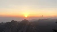 华山-金锁关-日出【太阳在第九分钟出来】