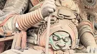 元代最猛彩塑在此，平遥清虚观山门檐下，青龙白虎持剑镇千年