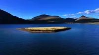 夏日徒步在西藏思金拉措湖