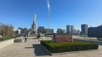 再次南下之石家庄解放纪念碑