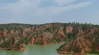 沉浸式车游麻黄梁黄土地质公园