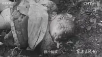 抗日战争胜利80周年——勿忘潘家峪大屠杀——跪在亲人墓前，老人喊出的还是：爸爸，妈妈