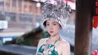 小七来到湖北恩施的女儿城，体验土家族传统风情，收获一路美好