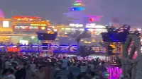第一次在海边蹦迪北戴河碧螺塔海上酒吧公园
