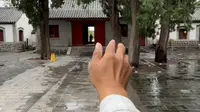 千年等一回，技术流打卡济南华山风景区.华山又名华不注山，是春秋齐晋两国古战场。唐朝大诗人李白，曾登顶华山，写下《古风》登华不注峰.元朝画家赵孟𫖯笔下的…