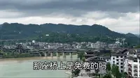 濯水景区平日游客较少，大叔说节假日挤都挤不动
