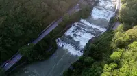 贵州毕节城市瀑布响水滩瀑布