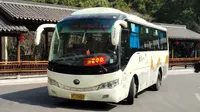 温州雁荡山景区内部观光车(游客中心方向)前方展望