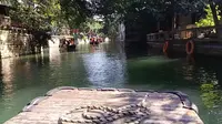 苏州平江路乘船:小楫轻舟，梦入芙蓉浦