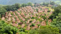 中国最后一个原始部落，云南翁丁村，原生态佤族茅草屋民居