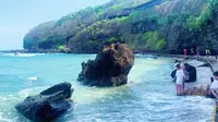 航拍北海最年轻海岛涠洲岛鳄鱼山火山地质公园，看过都说太美了