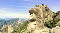 世界遗产黄山：第七部分 鳌鱼峰 峰顶形似一只巨大的鳌鱼