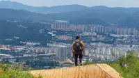 徒步｜敢走吗？昆明的龙脉，徒步“长虫山”环线，漫山遍野都是坟墓
