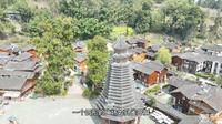 航拍梵净山下寨沙侗寨