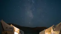 ''遗愿清单''——沙漠露营看流星get！鸣沙山月牙泉|敦煌vlog（上集）