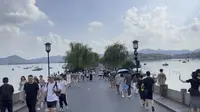 西湖断桥千年等一回