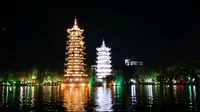 桂林日月塔