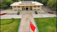 1958年毛主席等中央领导人在南宁召开了南宁会议拉开了大跃进的序幕以及在人民公园望仙坡接见来自各族的人民