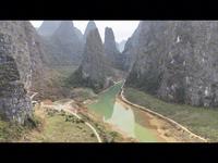 贺州钟山水墨田园，山水和地貌和桂林差不多，少点开发。美。山体比较近，GPS信号不太稳定，起飞时返航点注意更正。今天飞机电量不足，返航时差点落到水里#贺州