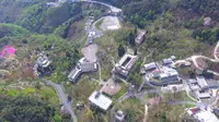 四川绵阳市北川羌族自治县药王谷航拍：一入药王谷，满目芳草香