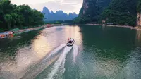 广西桂林市兴坪古镇漓江风光航拍