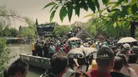 五一假期的扬州瘦西湖，人山人海，依然可以玩得很开心