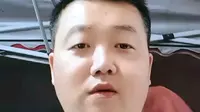 在长沙扬帆夜市，一碗热气腾腾的麻辣烫，氛围感直接拉满！热辣鲜香在舌尖散开，市井烟火与人间欢愉撞个满怀，这一刻的体验奇妙又治愈，这就是长沙独有的夜晚浪漫！