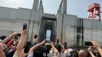三峡游轮第四天，乘坐垂直升船机，看看船是怎么通过三峡大坝的