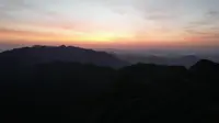 DJI AIR 2S 武功山发云界环绕