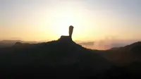 《磬锤峰》