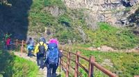 南太行徒步之锡崖沟到王莽岭，沿路的悬崖峭壁美仑美奂#户外徒步登山 #太行山风景 #大自然的鬼斧神工 #喜欢爬山🏃感受大自然的气息🍀