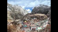 住在德仲寺泡德仲温泉