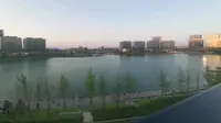当你作为一个在西安上学的郑州人而第一次来金融岛玩时是什么情景#在西安上学的郑州人#郑州北龙湖金融岛
