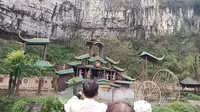 三峡车溪景区 云里雾里土家仙女下凡如仙境