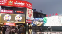 黄兴南路步行街夜景，2025年7月