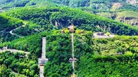陕西子长市：初秋的龙虎山